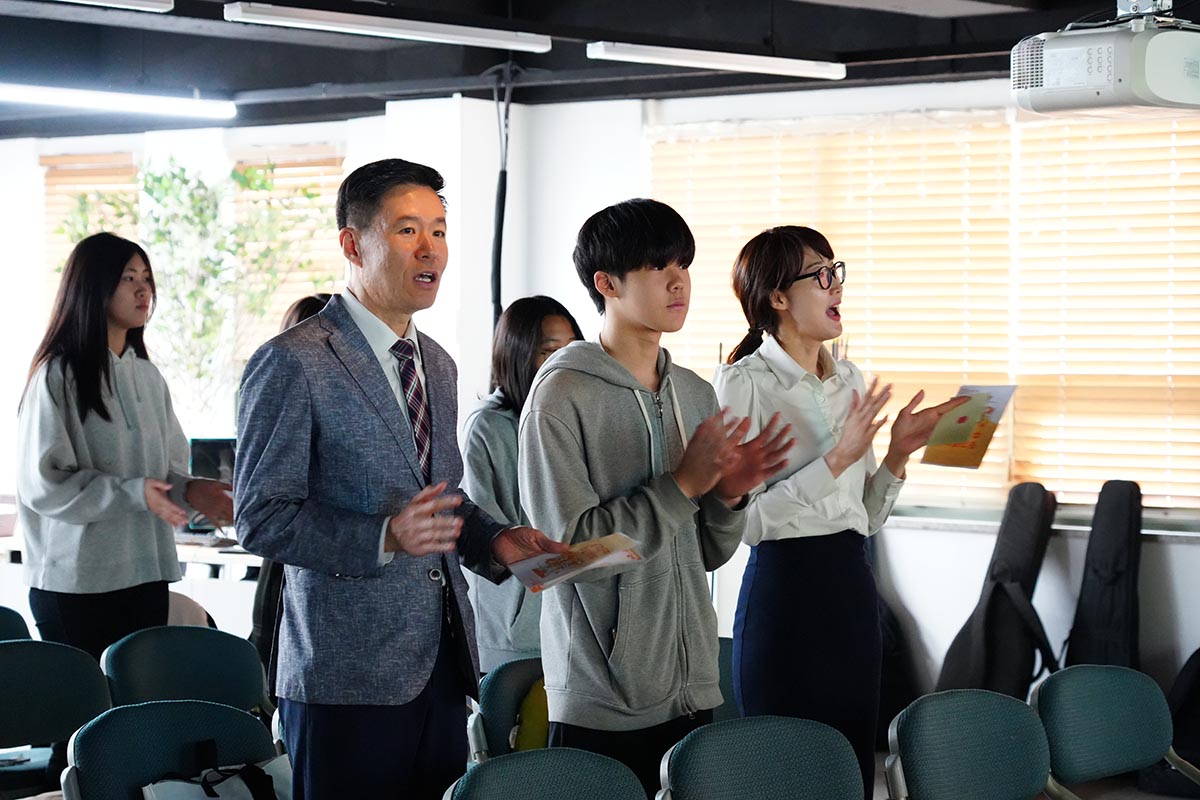 중고등부 – 학부모 초청예배와 야외예배